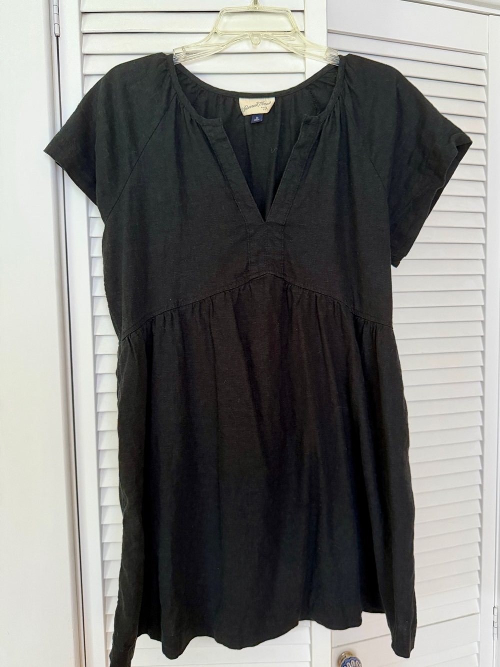 Universal Thread Black V-Neck Tunic babydoll dress size M